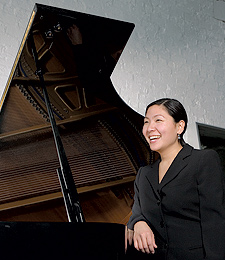 Josephine Lee, Chicago pianist